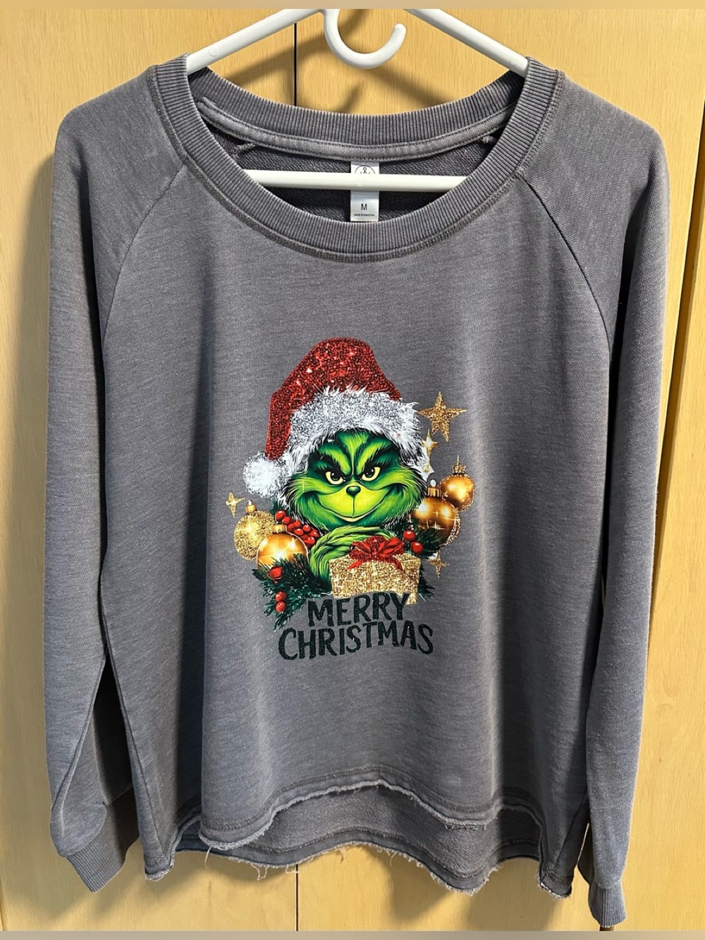 The Grinch/Christmas Theme Graphic Crewneck Sweatshirt - NIP
